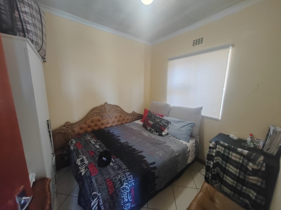 2 Bedroom Property for Sale in Silversands Western Cape